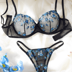 Set de Lencería "Velo Azul"